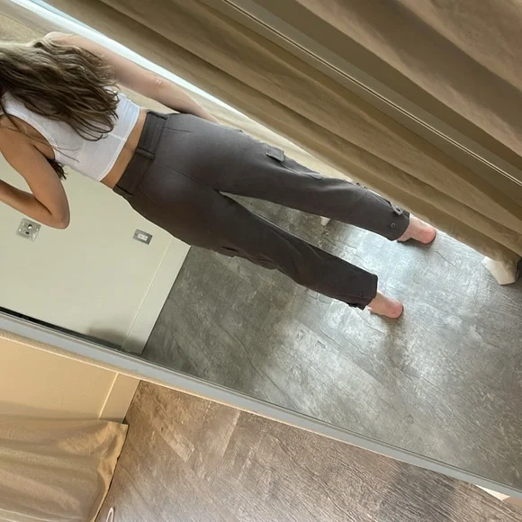 Aritzia cargo jean - Picture 6 of 10